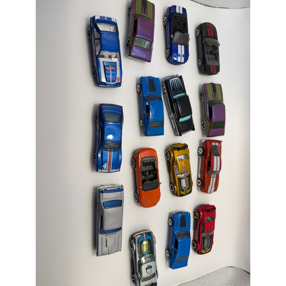 Hot Wheels Diecast Car Lot 14pc 92 Ford Mustang 69 Olds 442 67 Mustang Chevelle